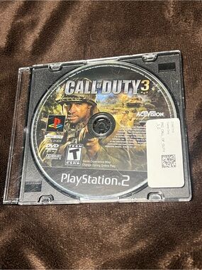 Call of Duty 3 for PlayStation 2 - (Black/Multicolor Disc)